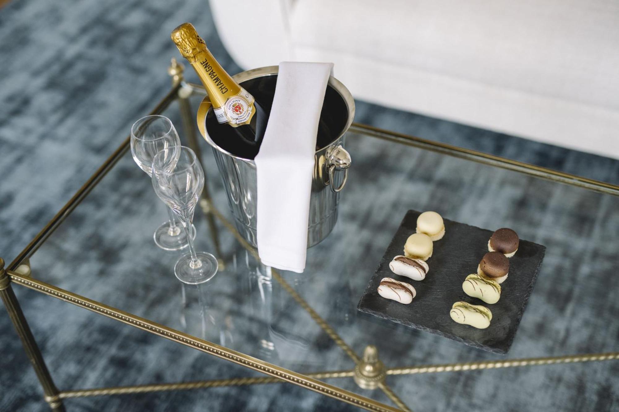 فيفي Chateau De L'Aile- Boutique Suites المظهر الخارجي الصورة